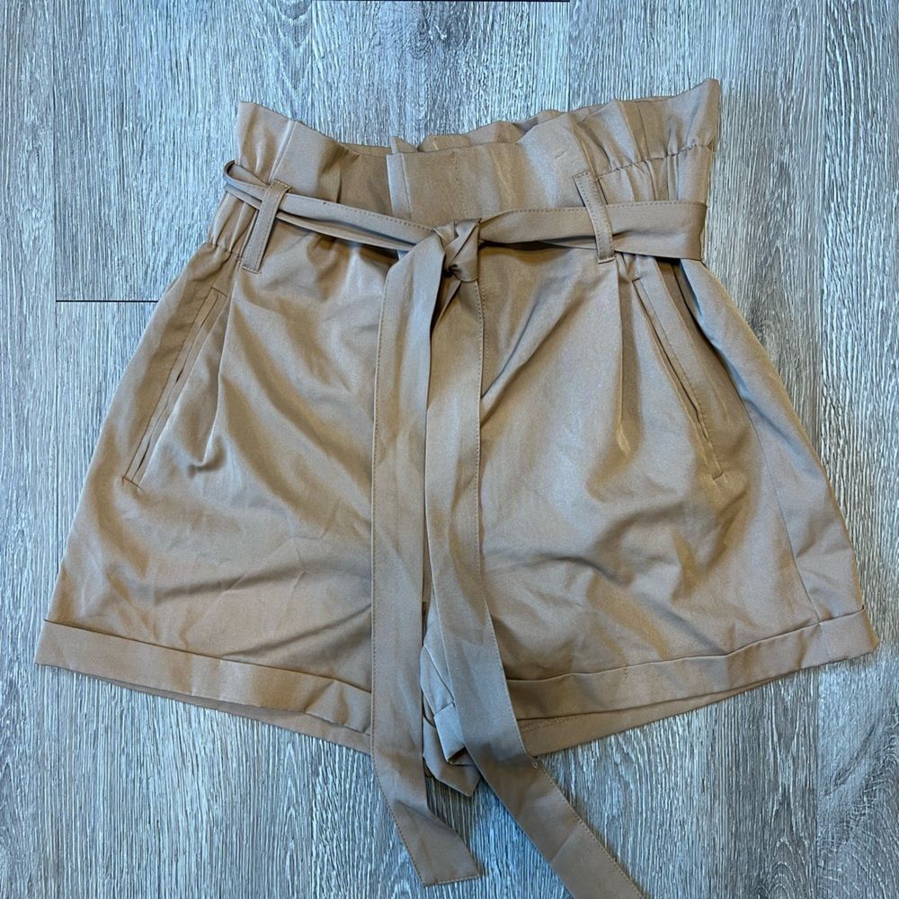 Elegant Tan High Waist Women's Shorts